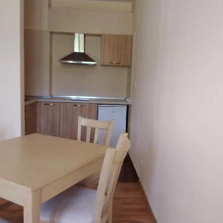 Macon Wellness & アパートホテル 3*