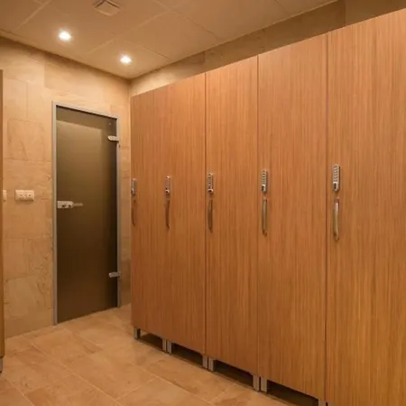 Macon Wellness & スヴェティ・ヴラス