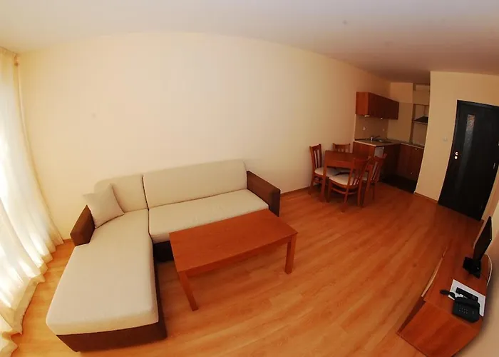 Macon Wellness & Sweti Wlas