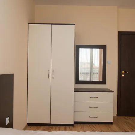 Macon Wellness & Aparthotel