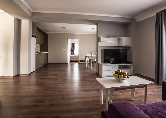 아파트호텔 Macon Wellness & 3*